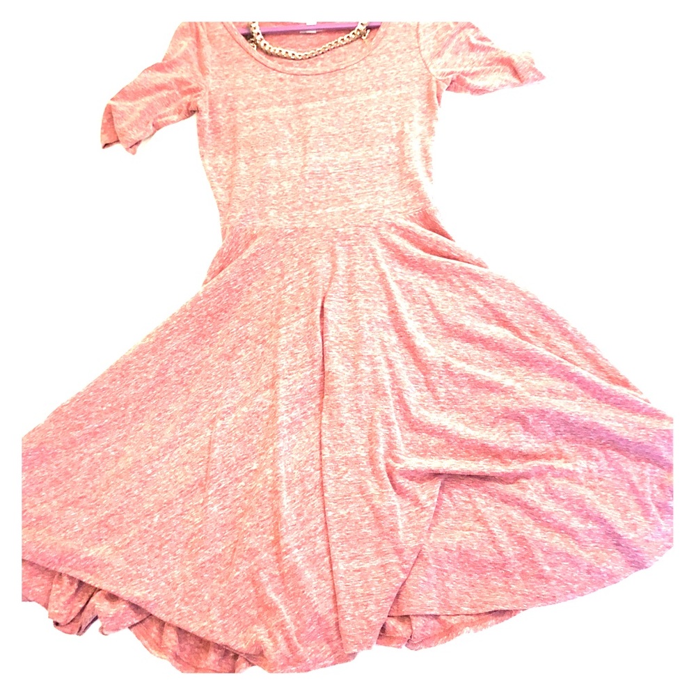 Mauve m Nicole